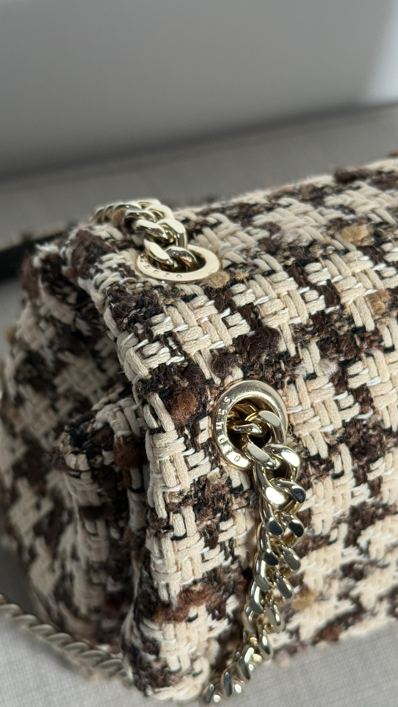 SANDRO - Sac YZA en tweed marron et beige